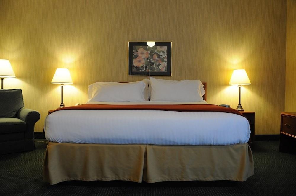 Baymont By Wyndham West Plains Hotel Bagian luar foto