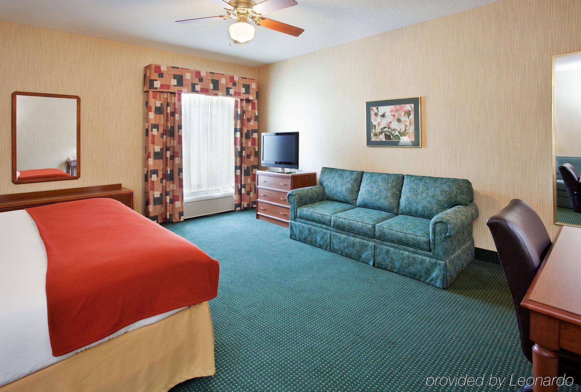Baymont By Wyndham West Plains Hotel Bagian luar foto