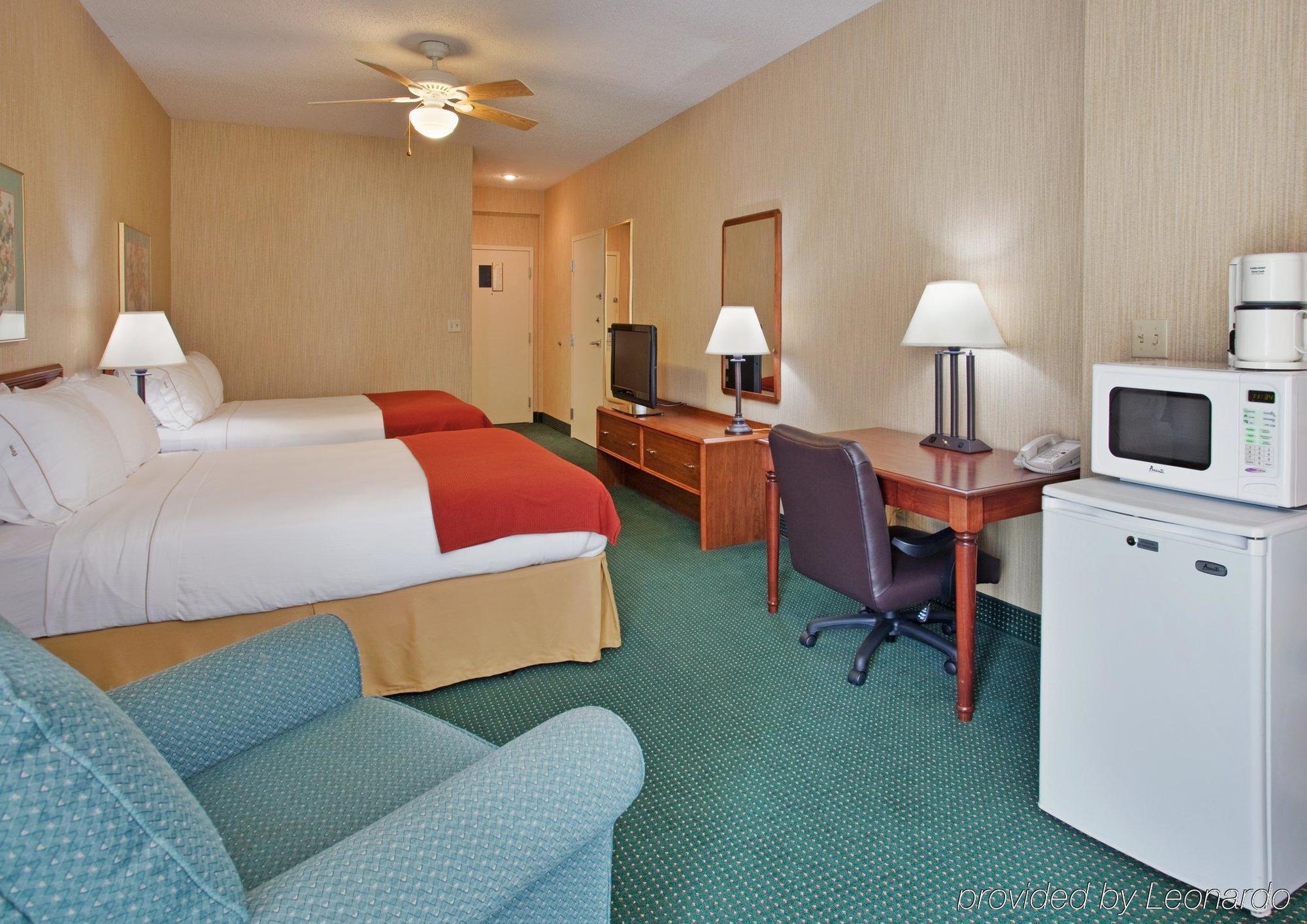 Baymont By Wyndham West Plains Hotel Ruang foto
